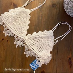 🌿 Free People 🌿 Intimates Cora White Lace & Crochet Bralette Top
